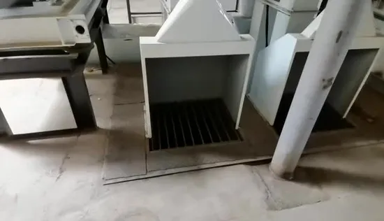 Машина для производства гранул с кольцевой матрицей в качестве машины для производства кормов для паллетирования кормов для птицы и крупных животных.